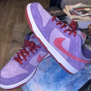 Nike Dunk Low “ Plum”.  sz 11